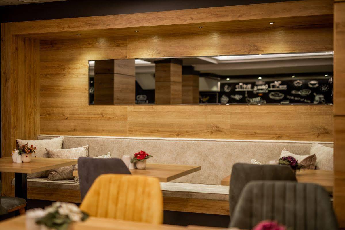 Adresin Hotel Edirne Zewnętrze zdjęcie