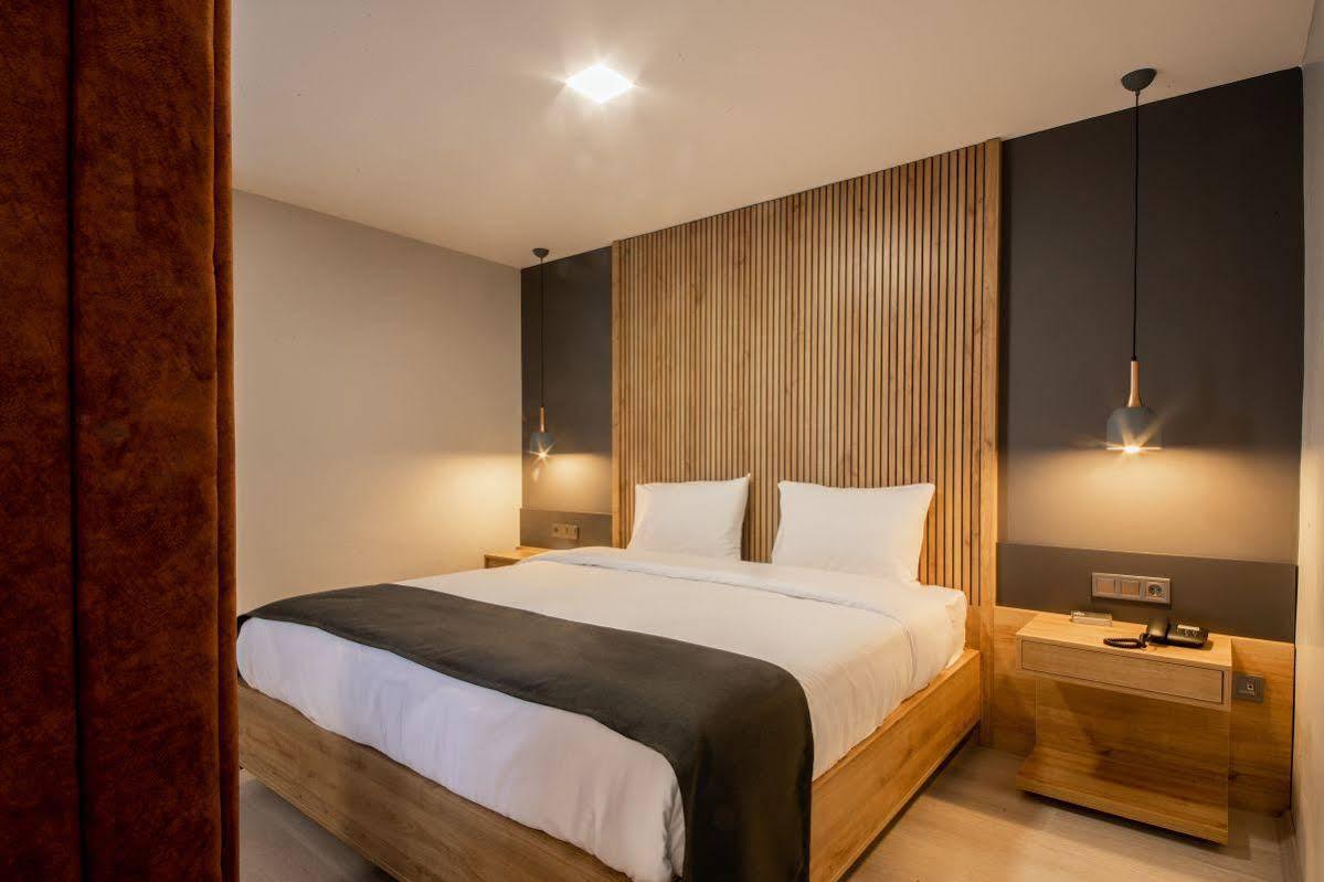 Adresin Hotel Edirne Zewnętrze zdjęcie
